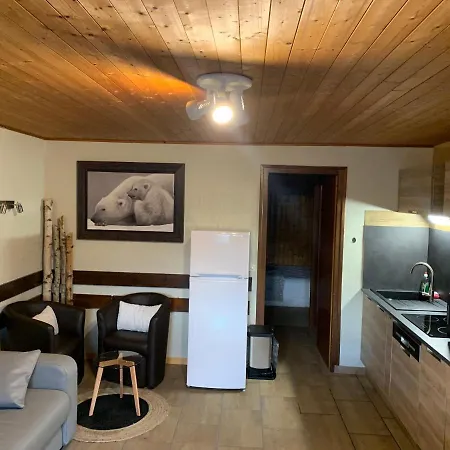 Plein Sud Aux Saisies N3 Apartment