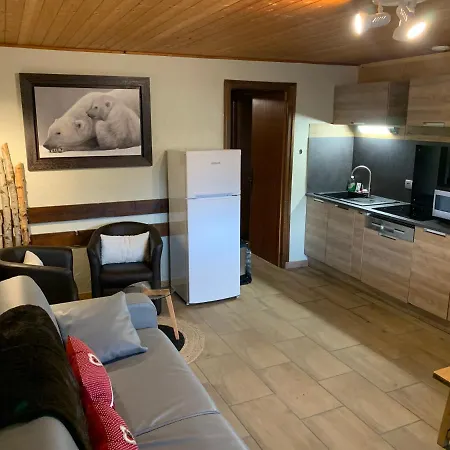 Plein Sud Aux Saisies N3 Apartment