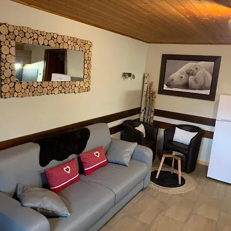 Plein Sud Aux Saisies N3 Apartment